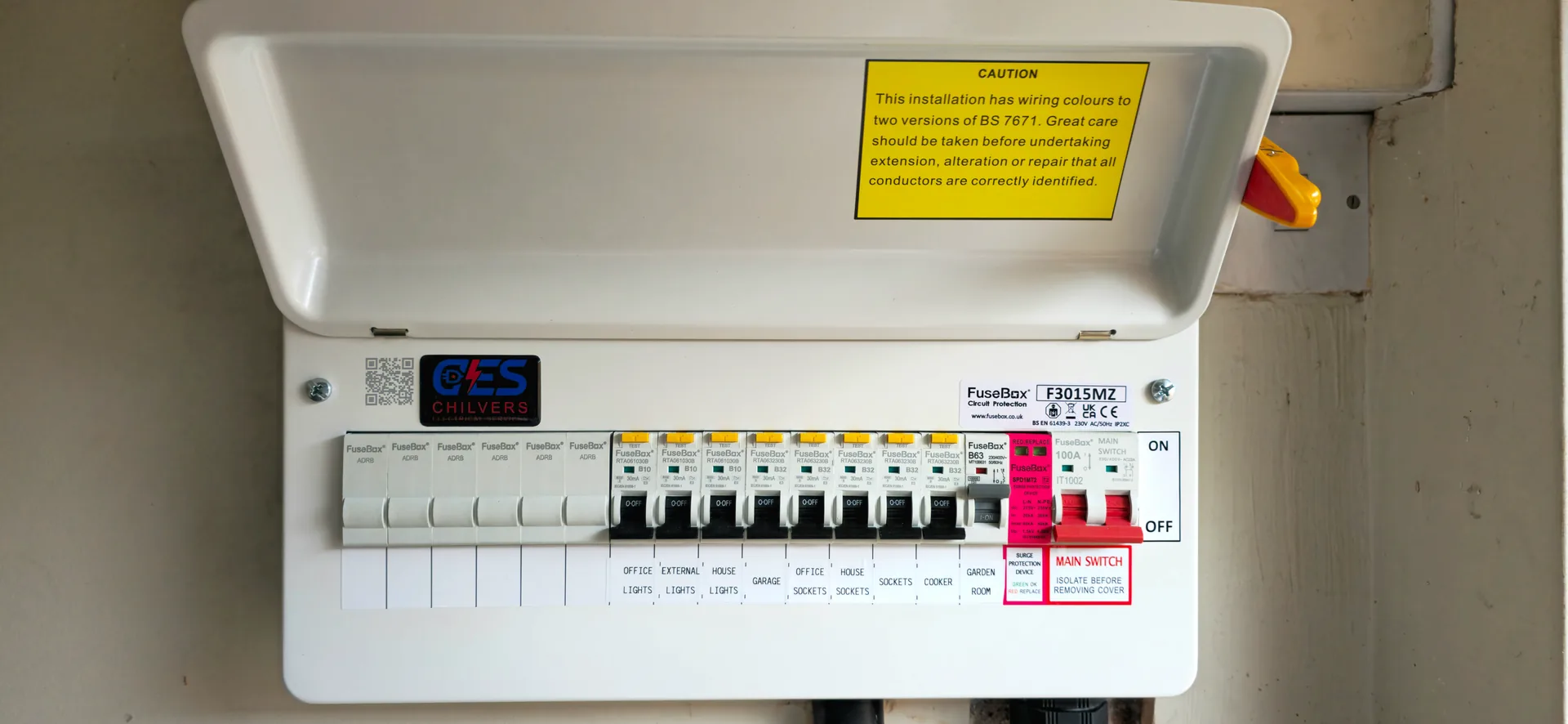 FuseBox consumer unit installation with labelled circuits
